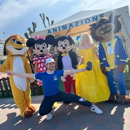 Κάμπινγκ Tredue Sottomarina